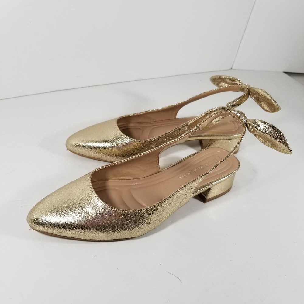 BCBG Generation Torna Shoes Women's Sz 6.5 Gold Closed Toe Slingback Bow